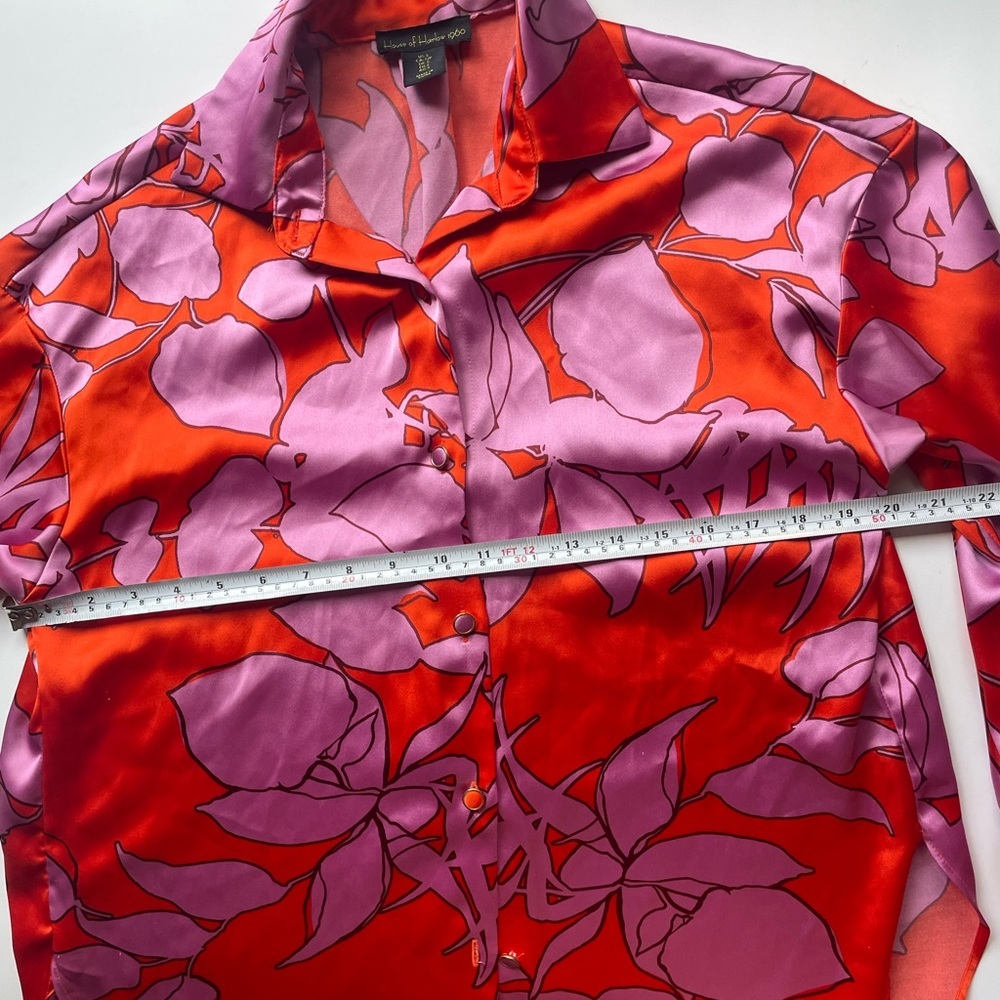 House of Harlow 1960 Floral Print
Long Sleeve Button-Up blouse Top Satin Pink - Picture 6 of 9